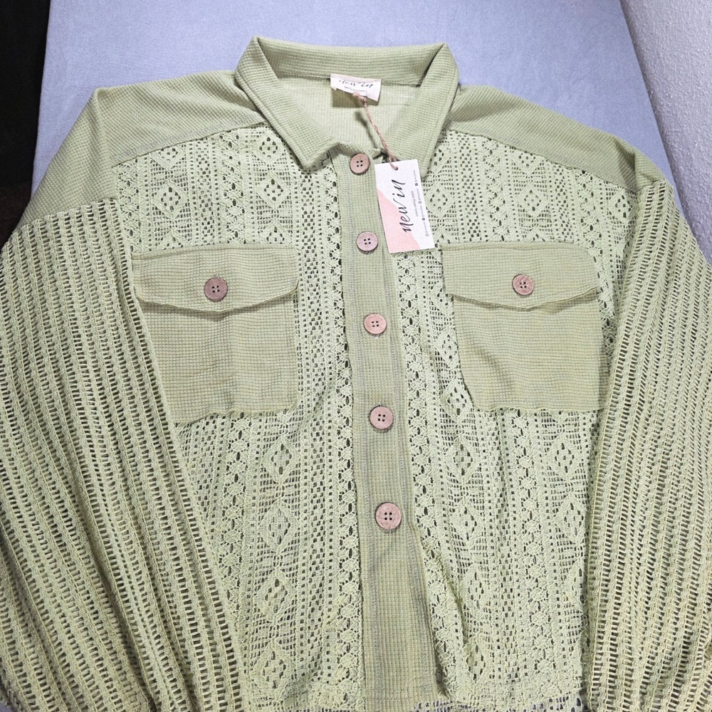 Very J Sage /‎ Pea Green Crochet Lace Waffle Knit Button Down Top Large NWT